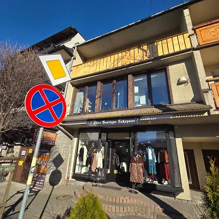 Gorska Baza Apartment