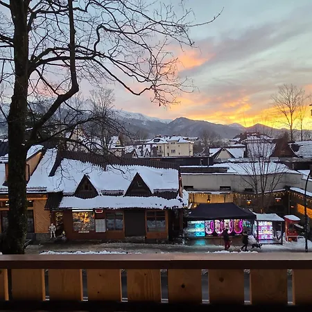 Gorska Baza 扎科帕内